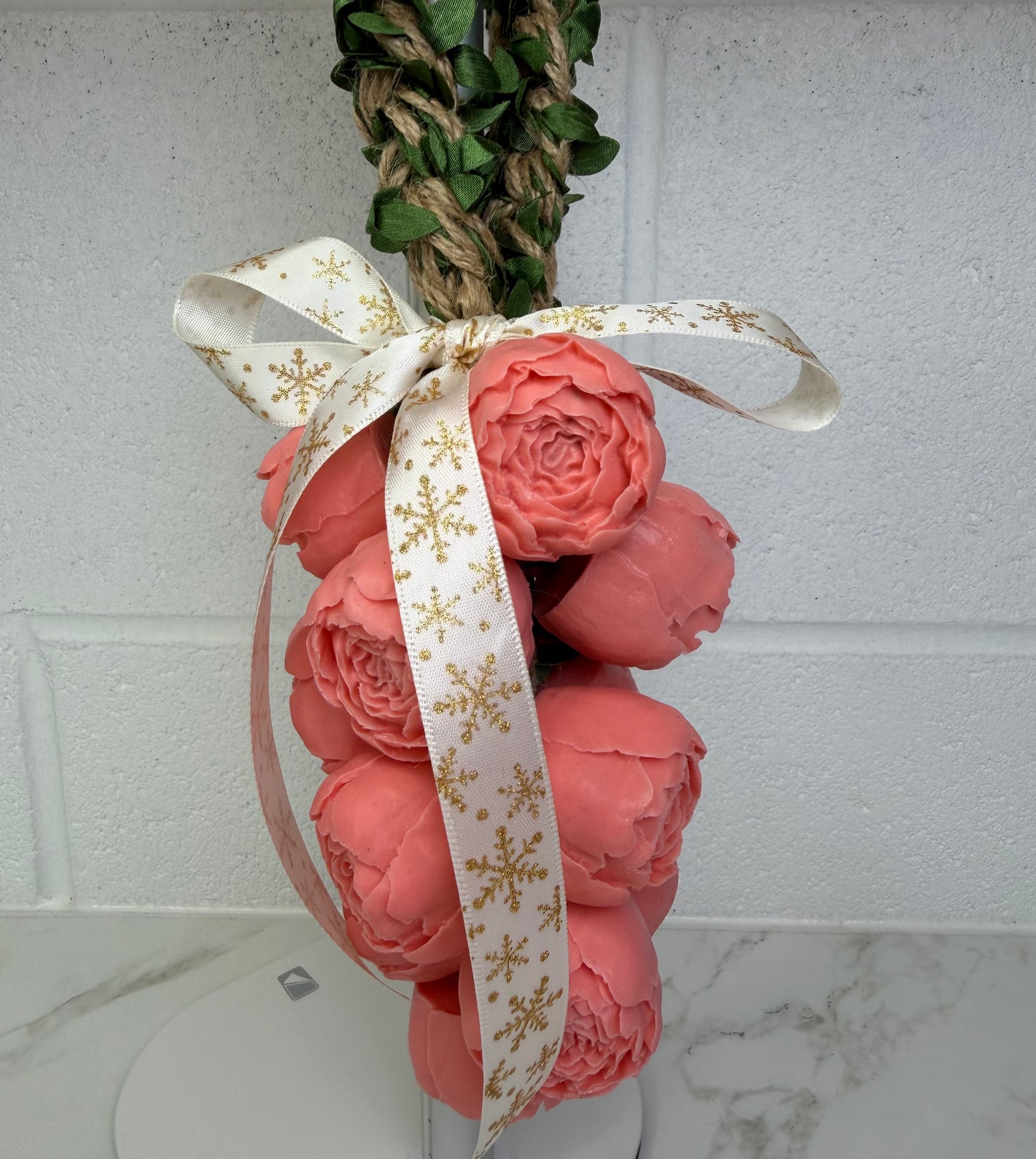 Ramo Floral de Jabones Artesanales Colgantes