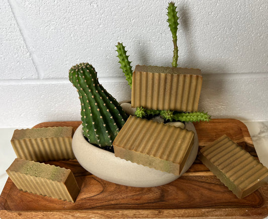 Jabón Artesanal de Arcilla Verde – Cactus Blossom